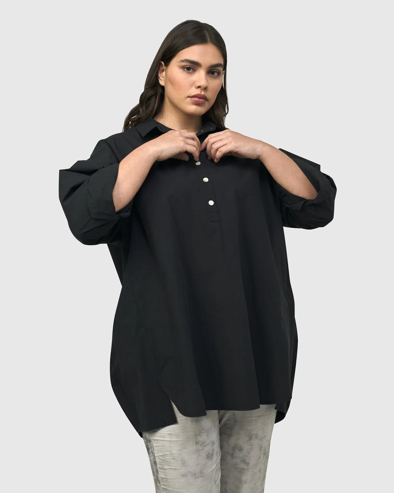 Women Alembika Tops & Tunics<Urban Oversized Trapeze Shirt, Black
