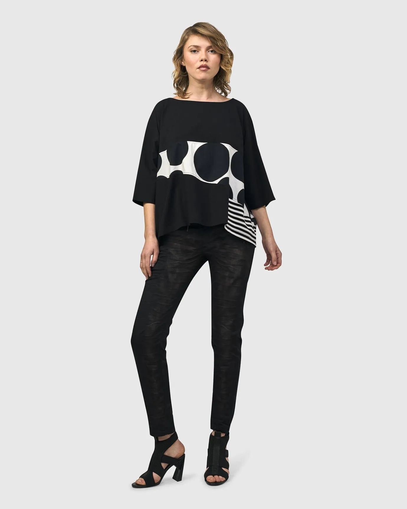 Women Alembika Tops & Tunics<Urban Rockefeller Dots Boxy Tee, Mono