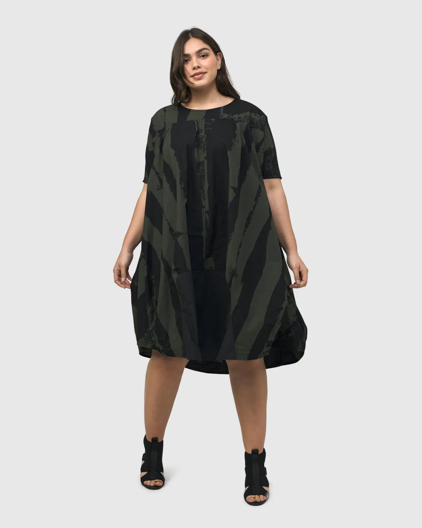 Women Alembika Dresses<Urban Sake Muumuu Dress, Khaki
