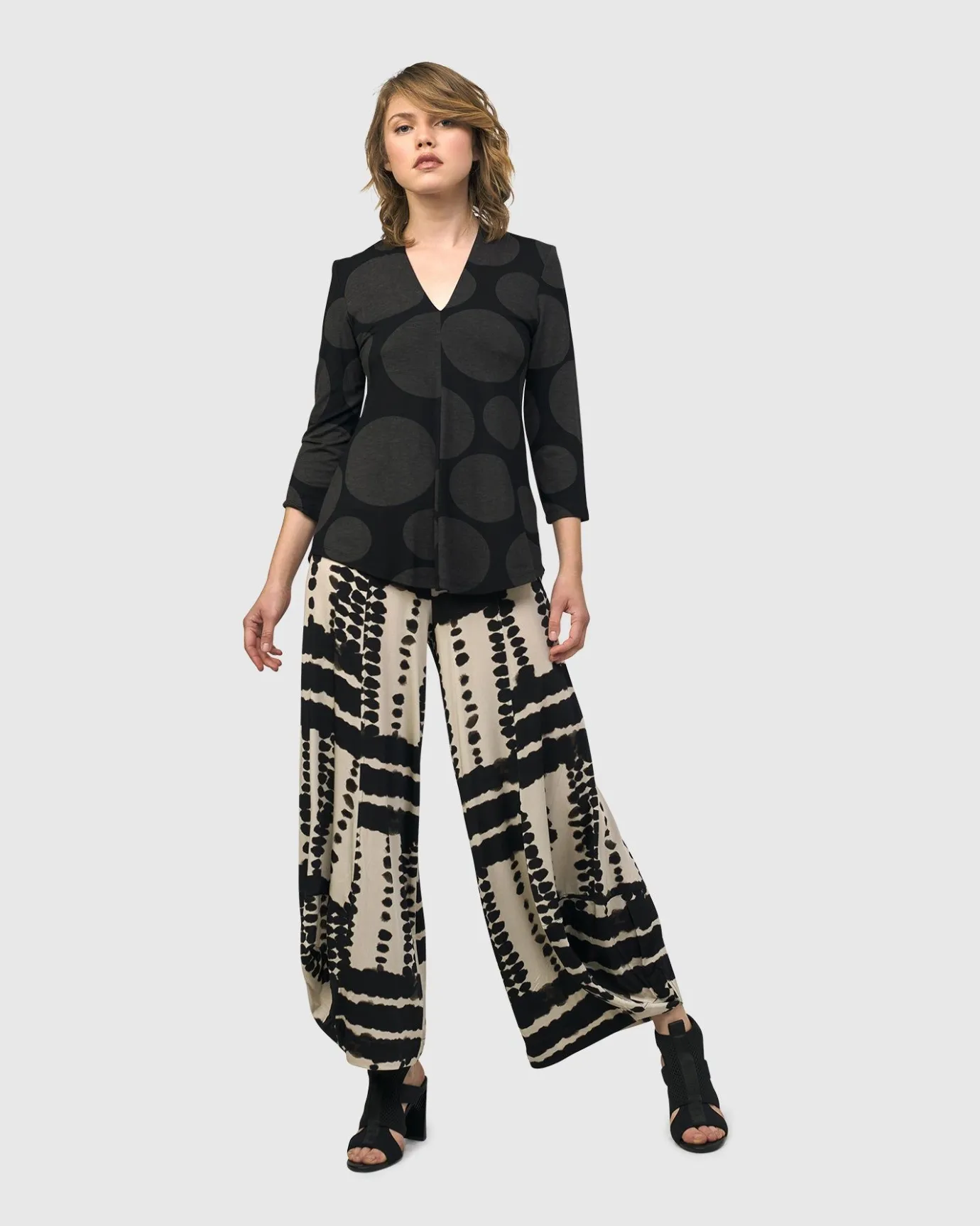 Women Alembika Tops & Tunics<Voyager V-Neck Top, Brown